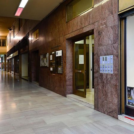 Ur-Nest Galleria Del Toro Bologna Exterior photo